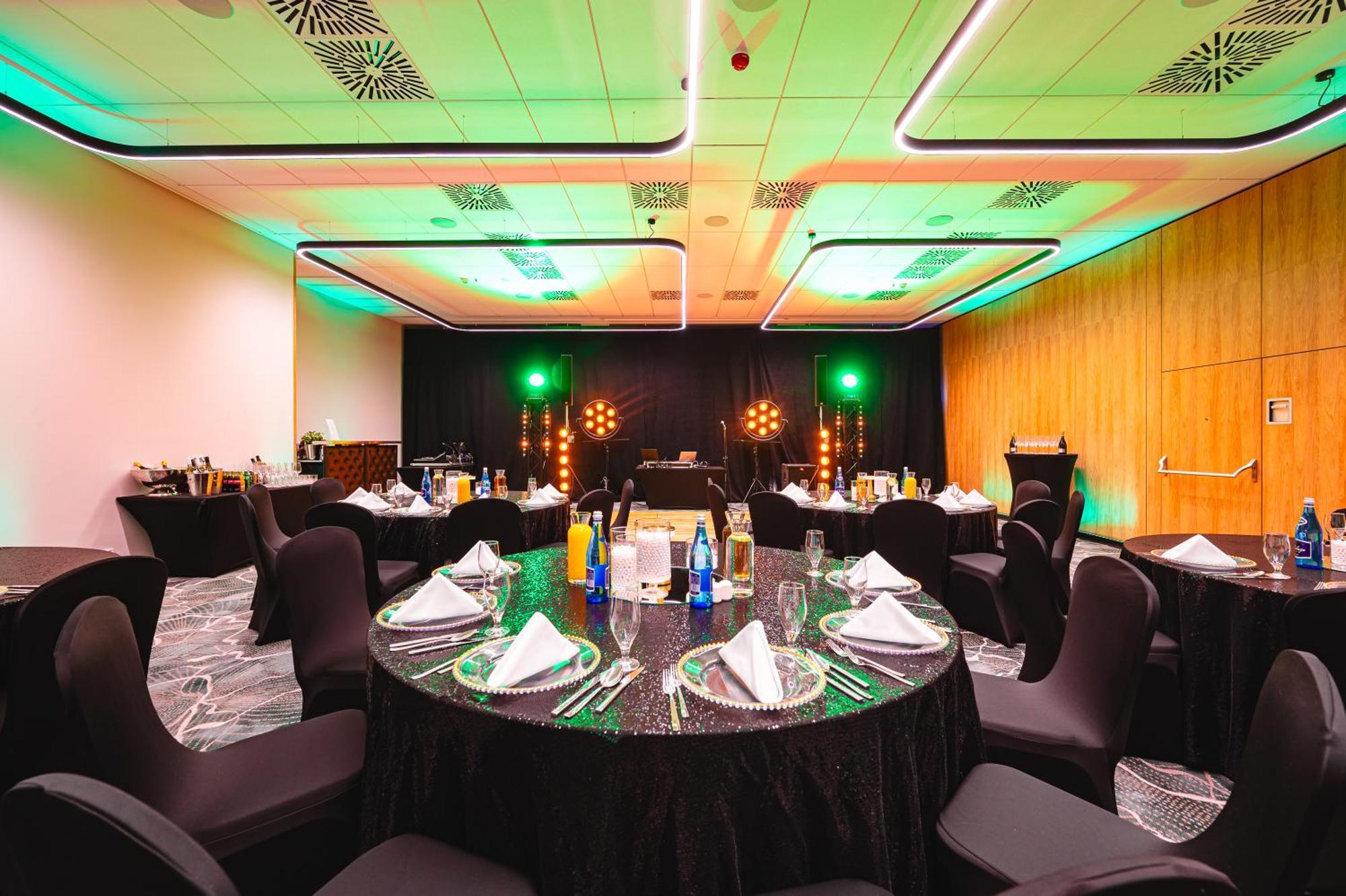 Hilton Garden Inn Radom Kültér fotó